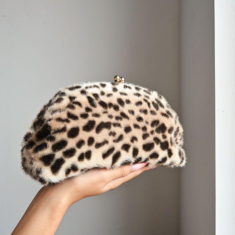 Women Bags Max - Autumn Winter Leopard Print Plush Clutch