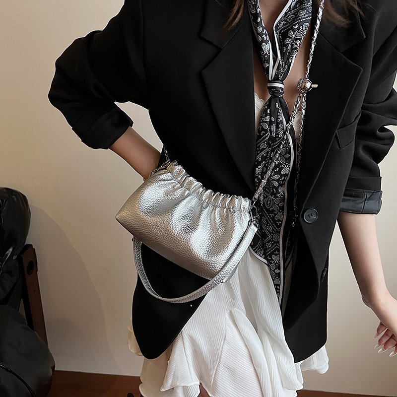 LEFTSIDE 2025 New Luxury Small - Mini Purse Chain 评论和价格