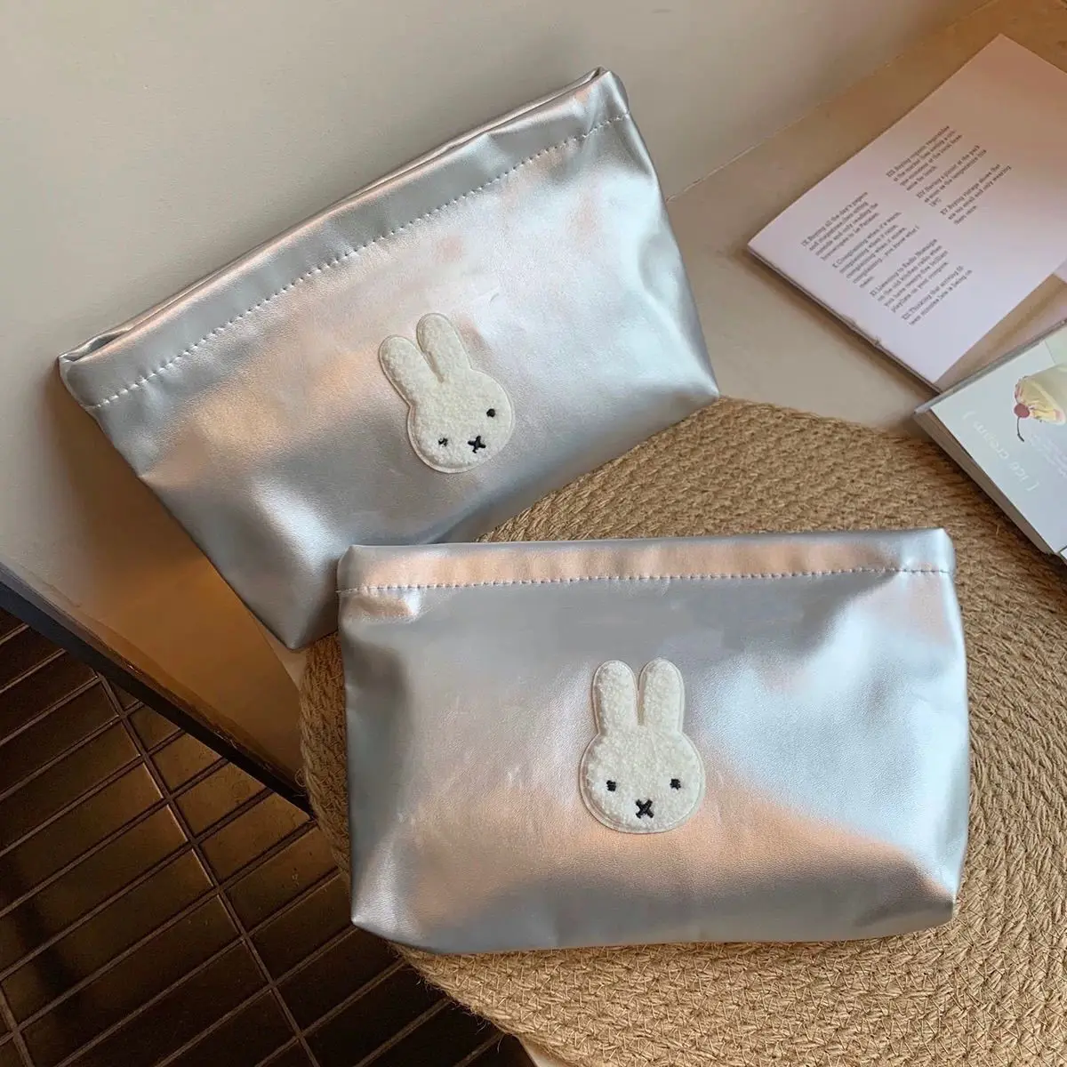 Cartoon Image Miffy Makeup Bag - Women'S Xl Bags 评论和价格