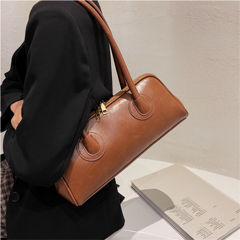 Classic Leather Handbag, Retro - Women'S Vegan Bags 评论和价格